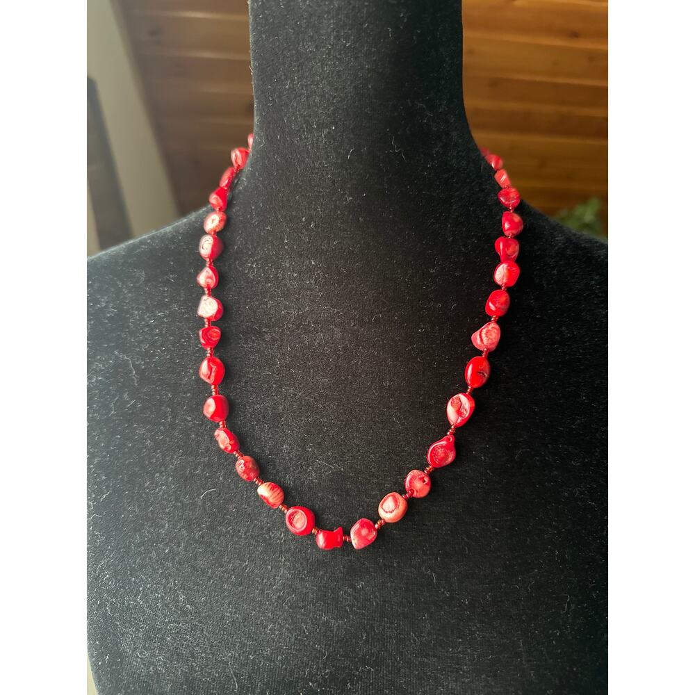 Handcrafted Red Shell and Bead Necklace – Natural Polished Finish